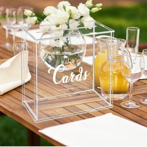 BRAND NEW Acrylic Card Box